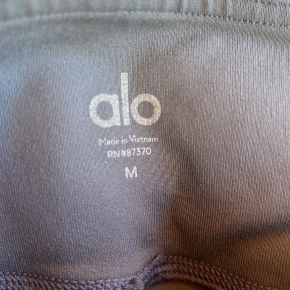 ALO yoga moto leggings grey size medium - Picture 8 of 8